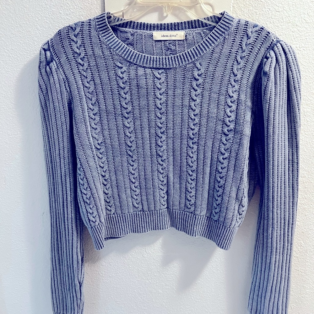Dusty blue cropped sweater